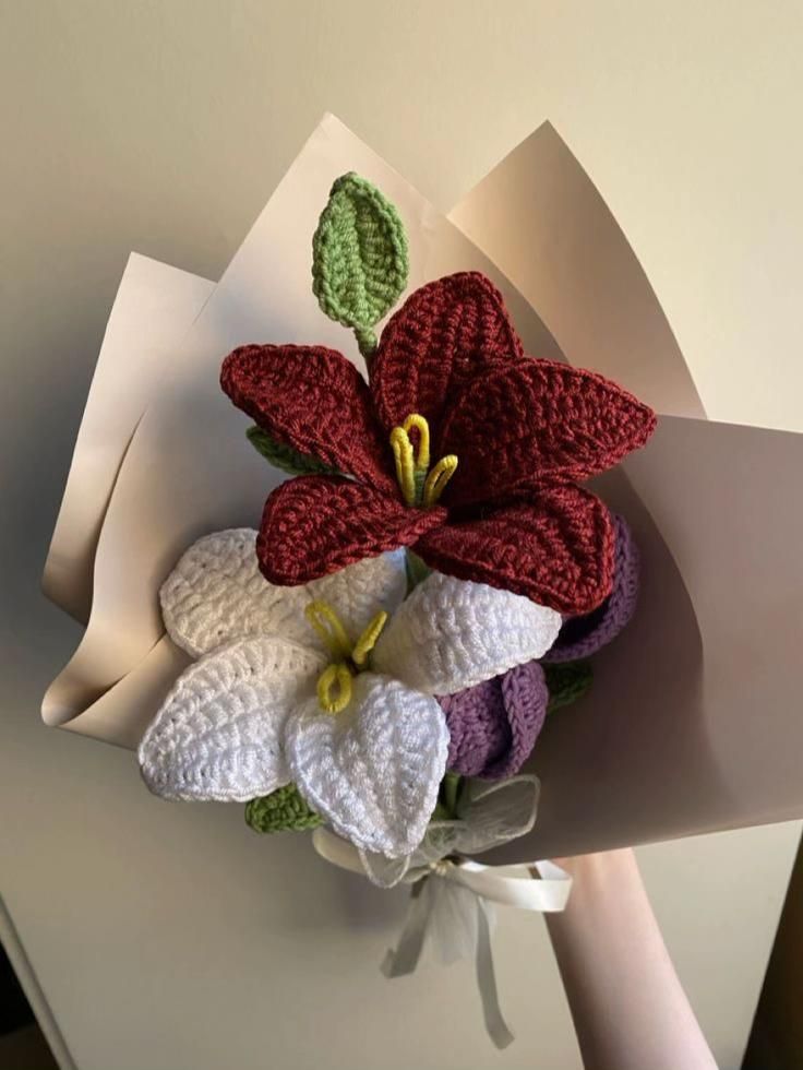 Crochet lily bouquet