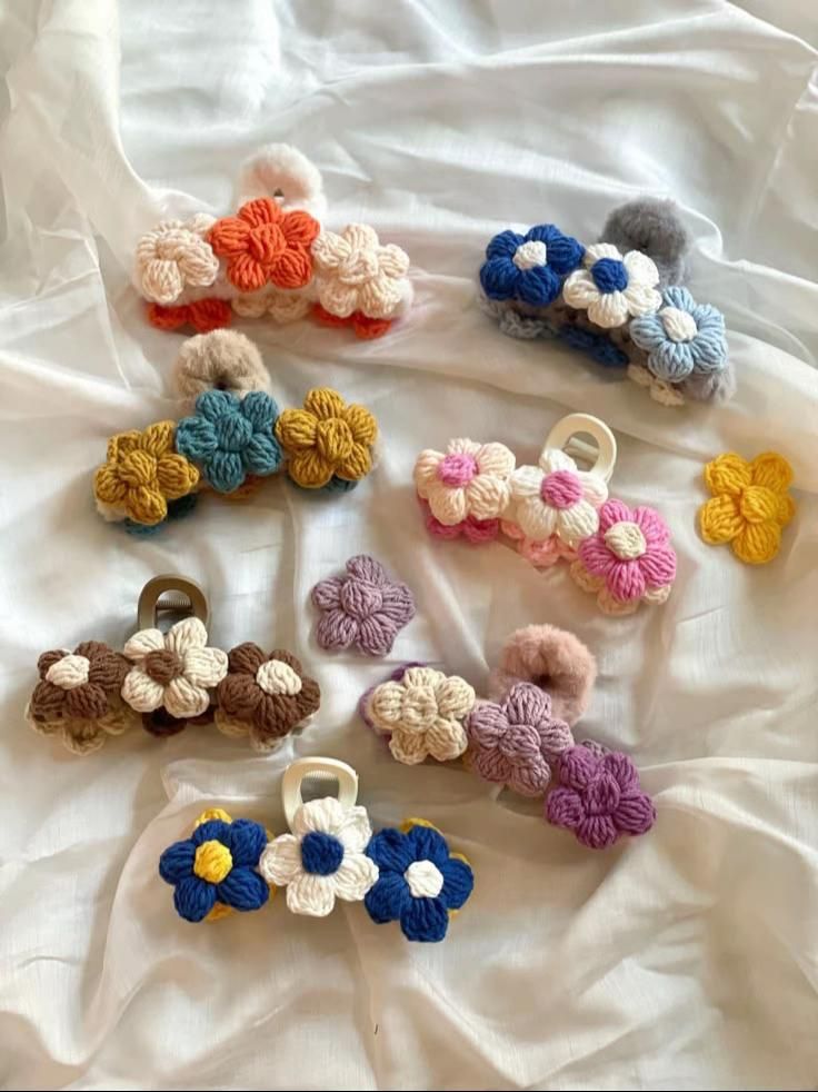Claw clips